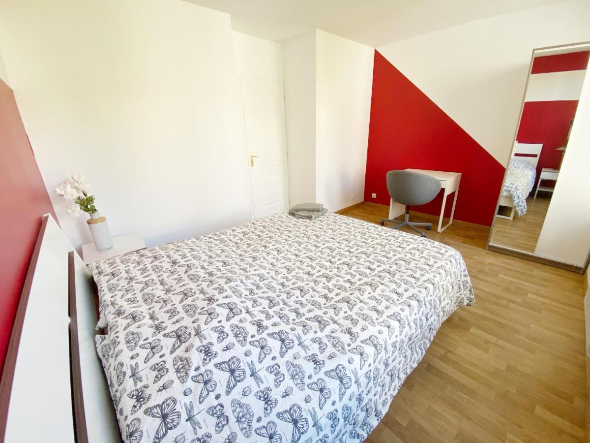 22 Chic & Cosy Grand Appart 92M2 Parking Gratuit Hypercentre Netflix แซงต์-เอเตียน ภายนอก รูปภาพ