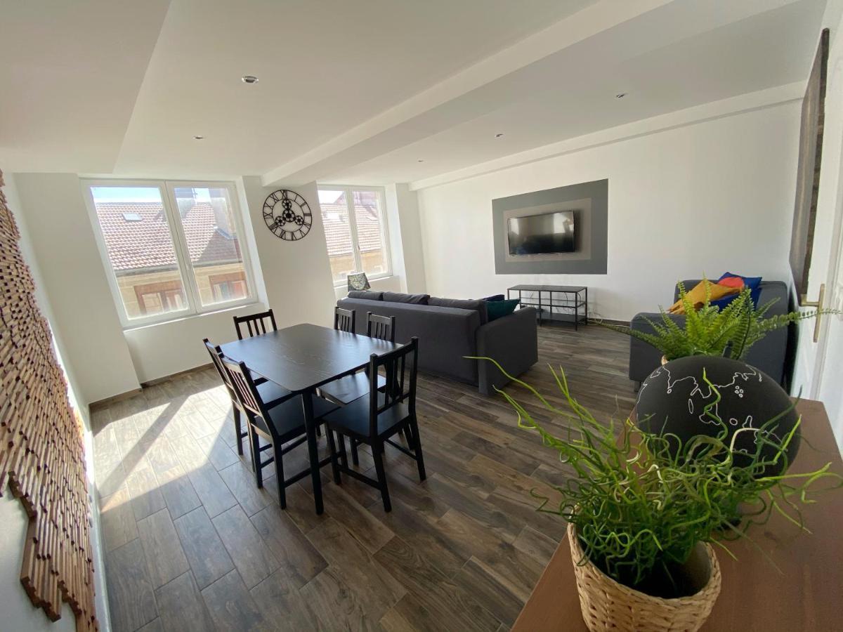 22 Chic & Cosy Grand Appart 92M2 Parking Gratuit Hypercentre Netflix แซงต์-เอเตียน ภายนอก รูปภาพ