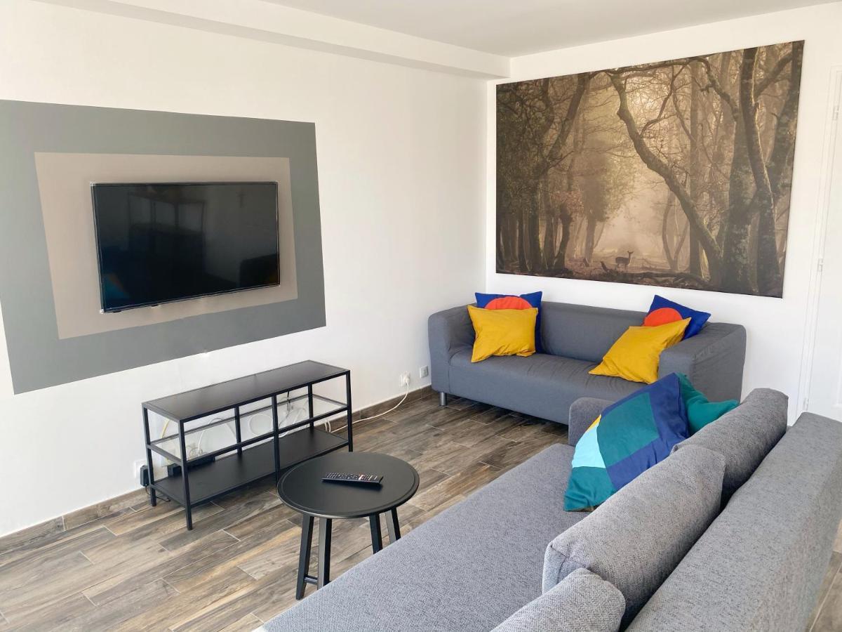 22 Chic & Cosy Grand Appart 92M2 Parking Gratuit Hypercentre Netflix แซงต์-เอเตียน ภายนอก รูปภาพ